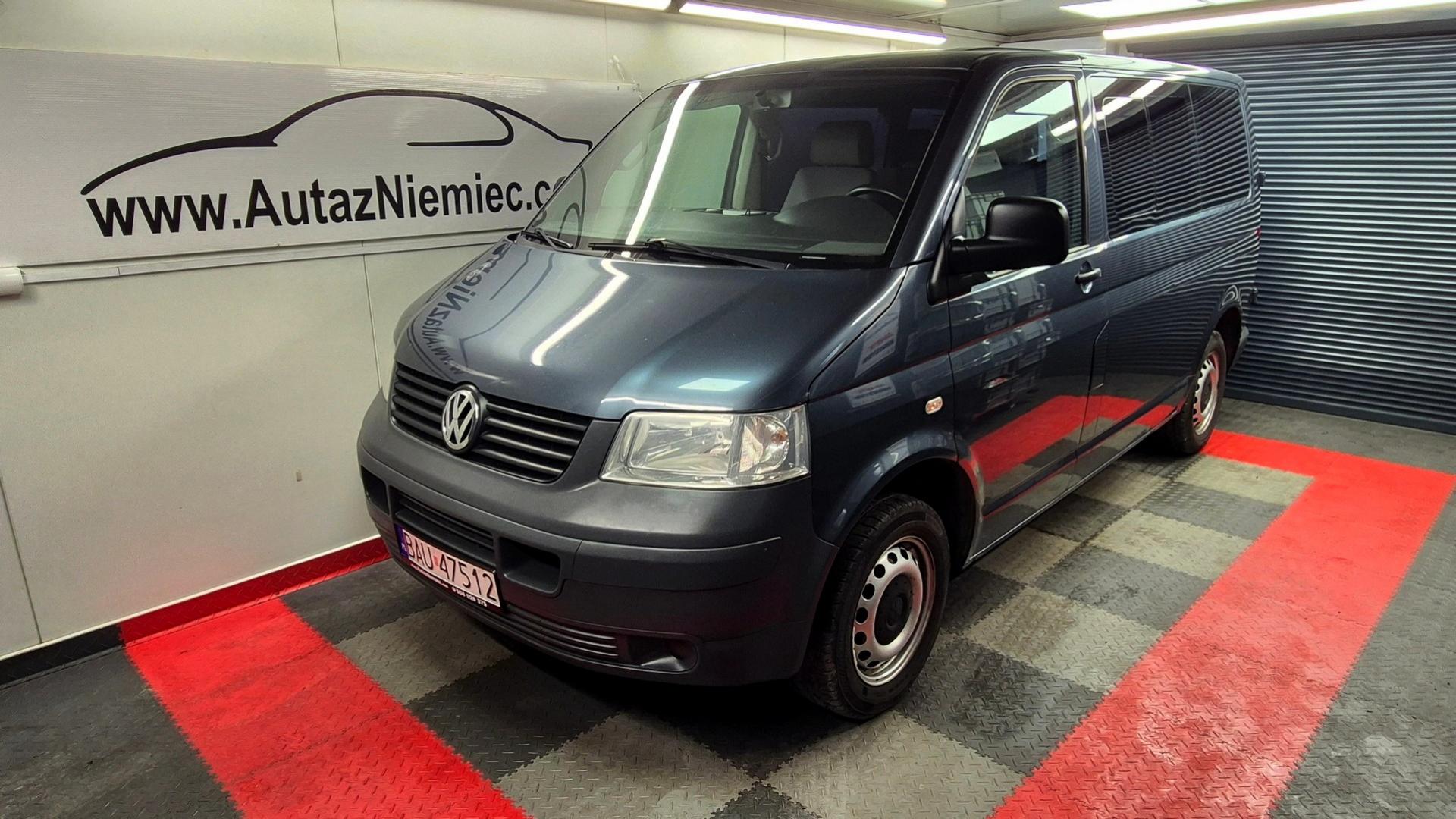 VW T5 Caravelle 2.5 TDI Hak Webasto Klima Tempomat