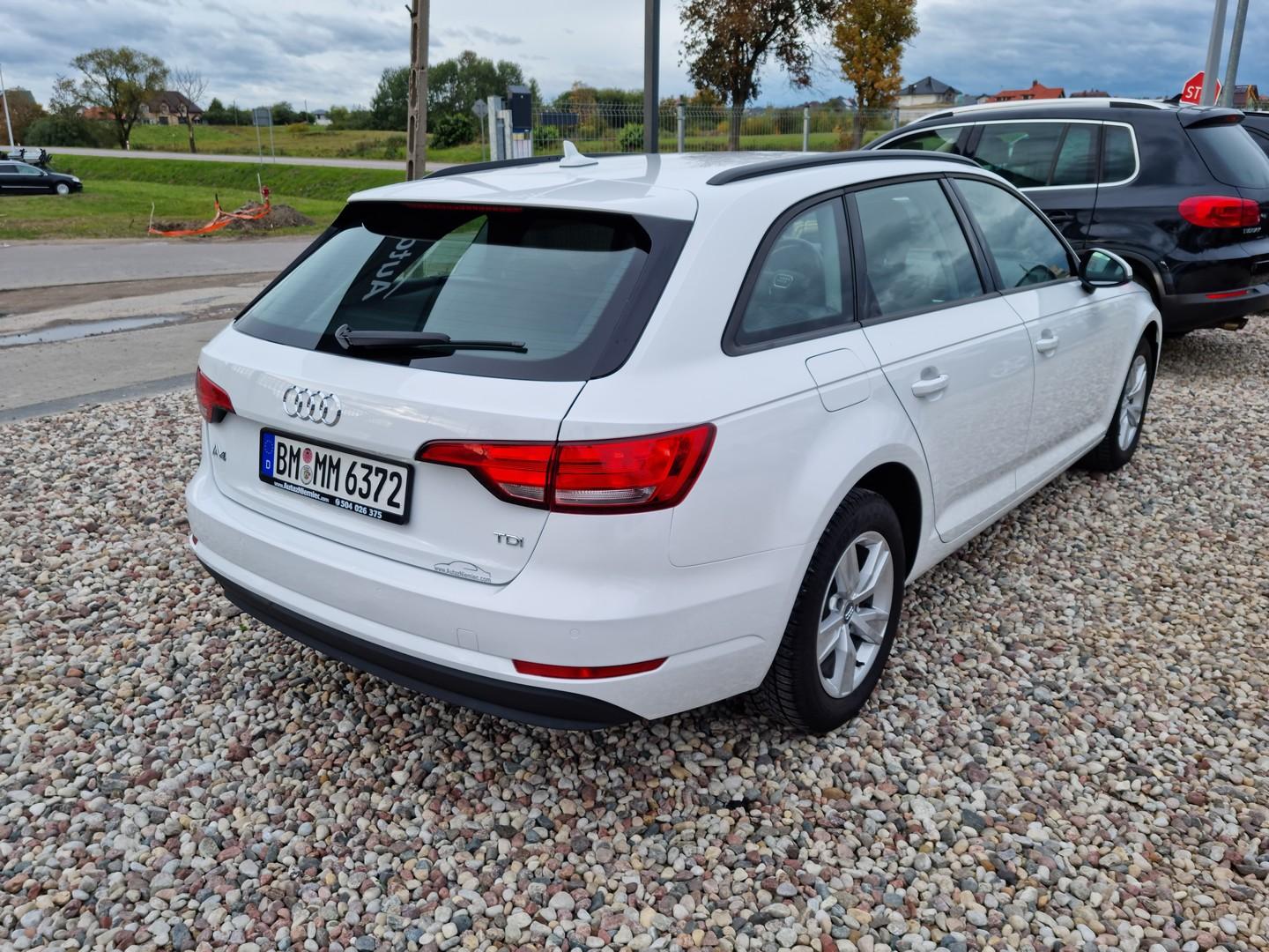 Audi A4 2.0 TDI Business Nawigacja Bi Xenon  z VAT