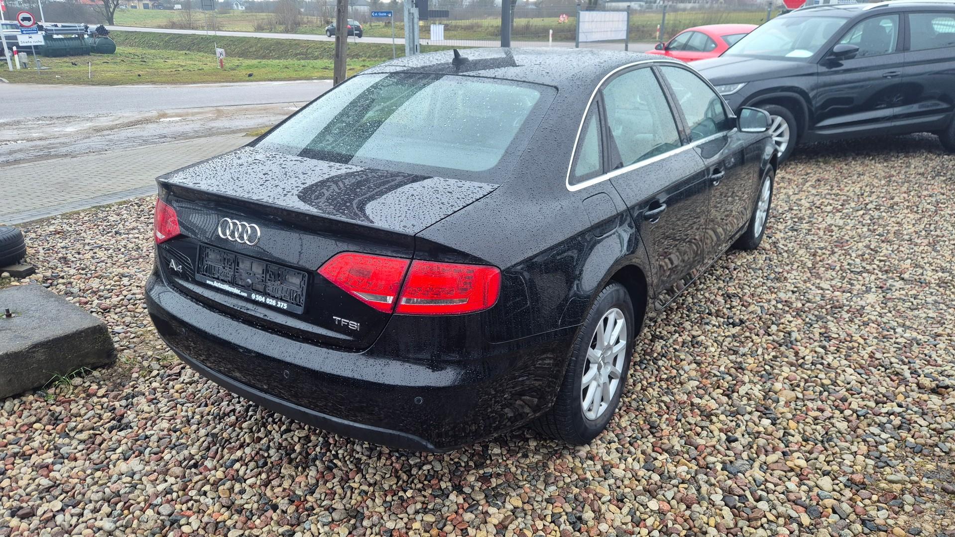 Audi A4 2.0 TFSI Nawigacja Grzane fotele