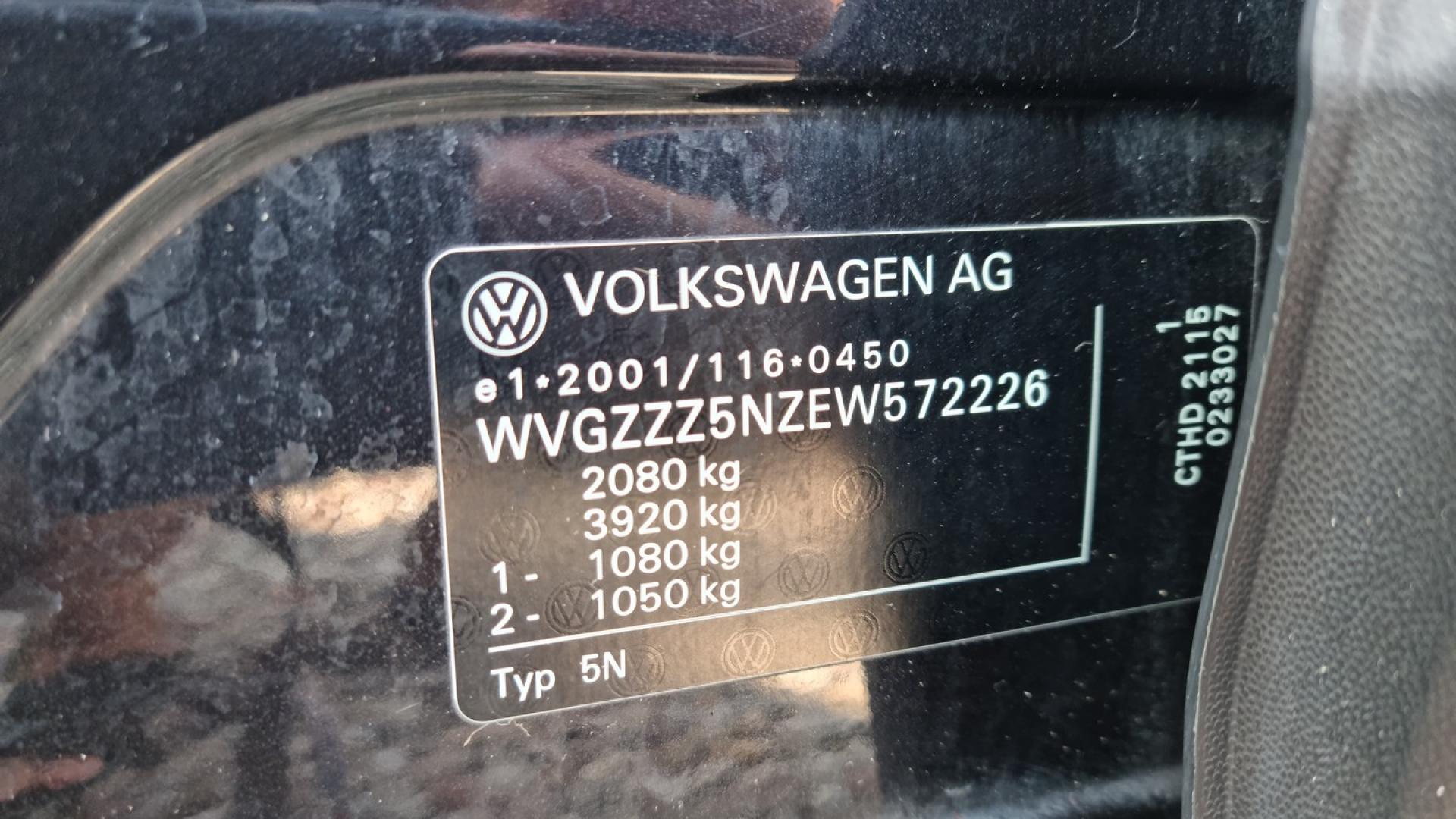 Volkswagen Tiguan 1.4TSI Sport & Style Skóa Nawigacja Grzane fotele