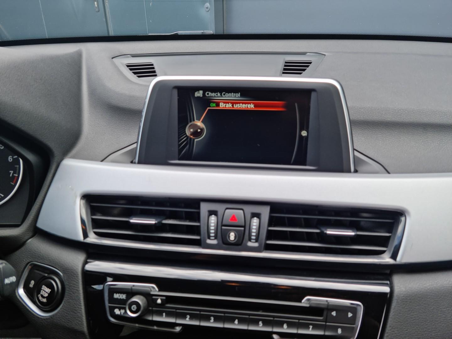 BMW / X1 sDrive 18i Lounge AUTOMAT