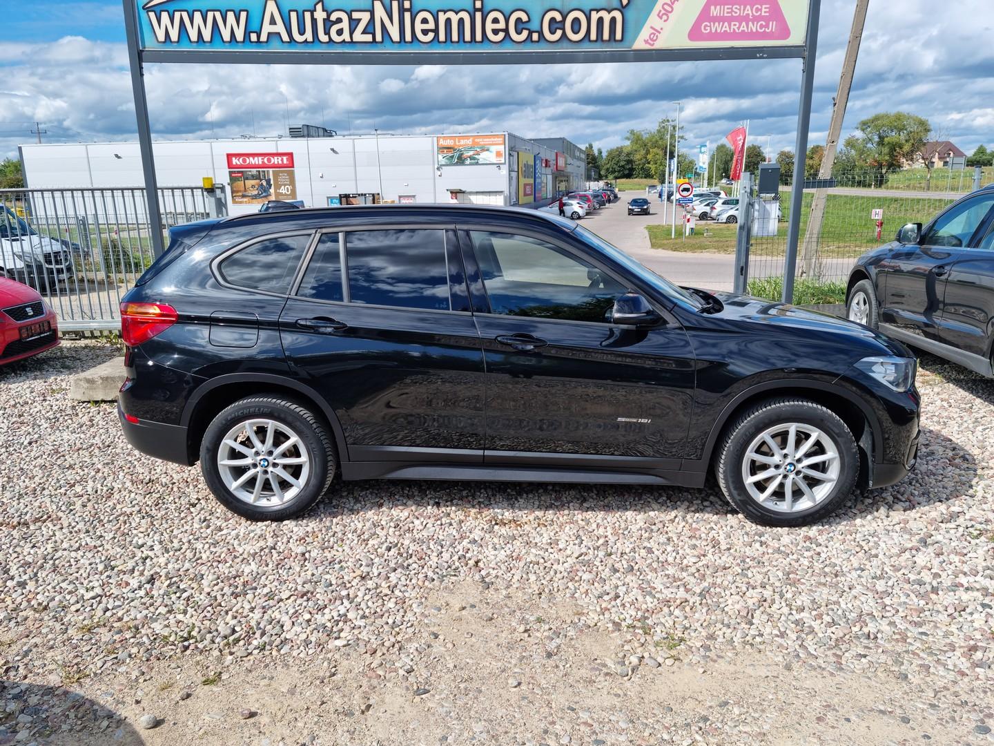 BMW / X1 sDrive 18i Lounge AUTOMAT