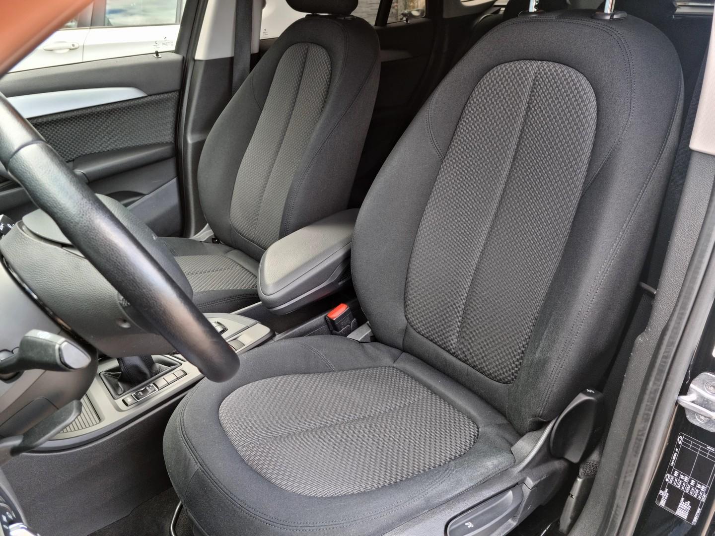 BMW / X1 sDrive 18i Lounge AUTOMAT