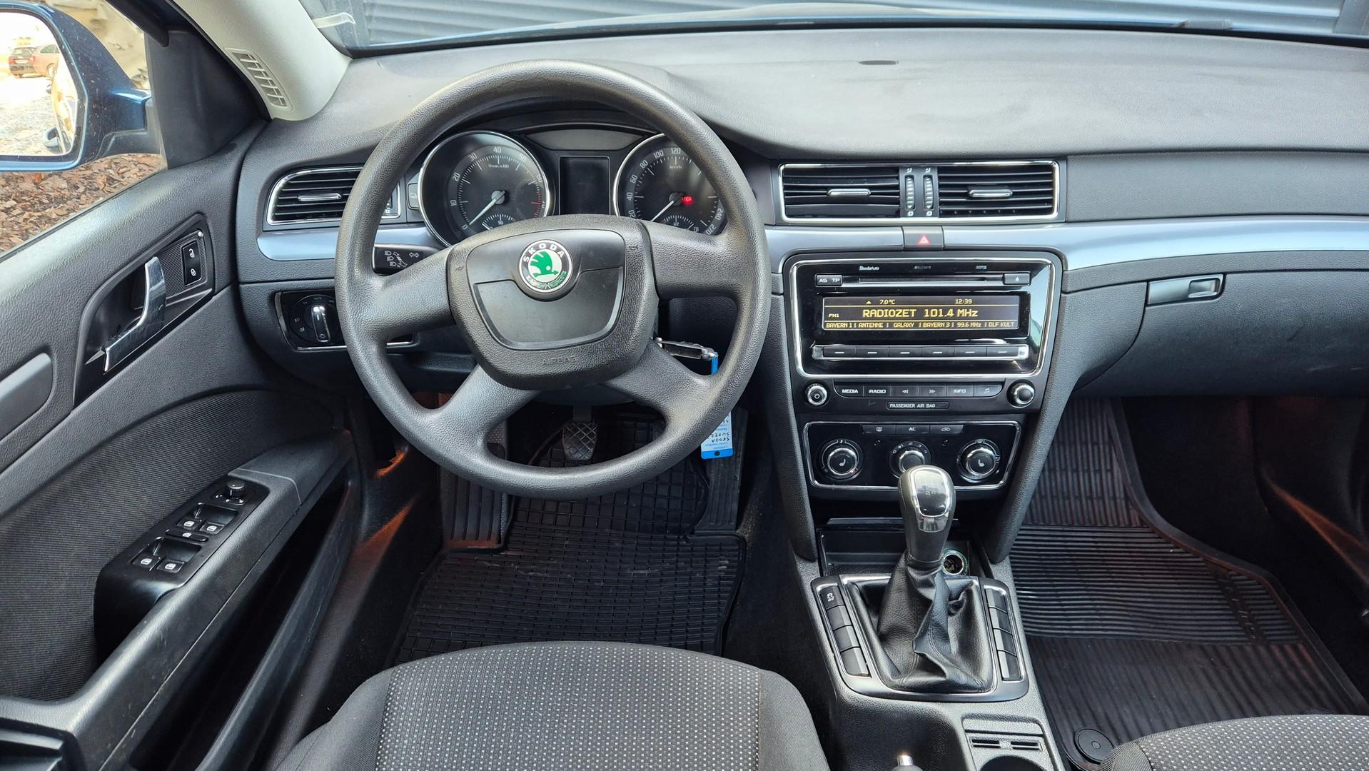 Skoda SuperB 1.4 tfsi 