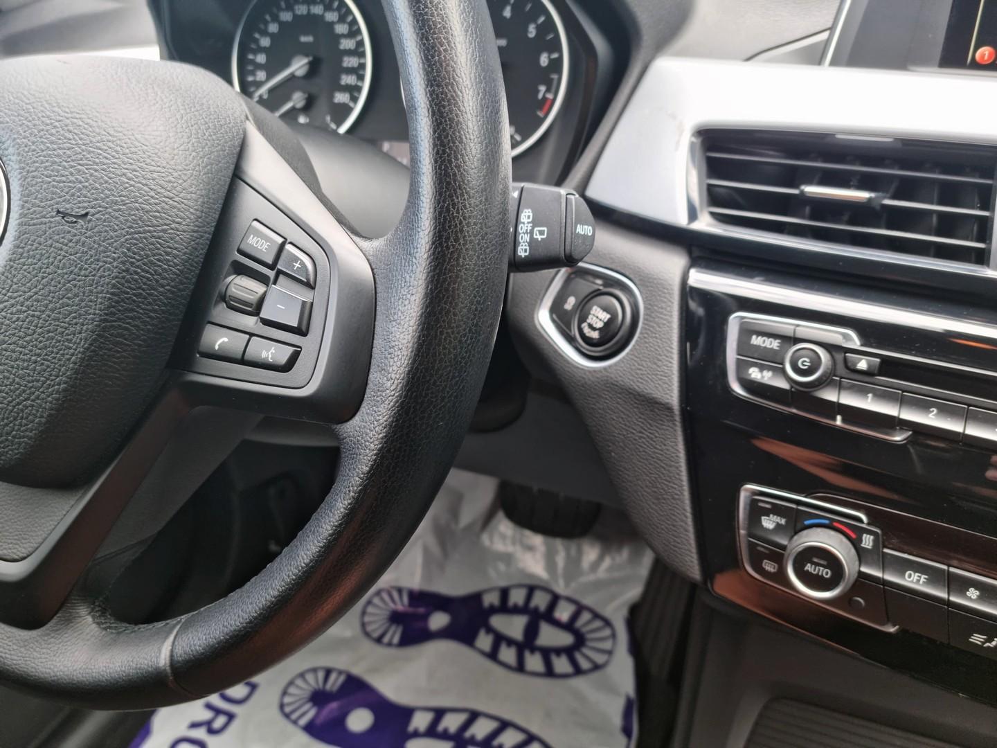 BMW / X1 sDrive 18i Lounge AUTOMAT