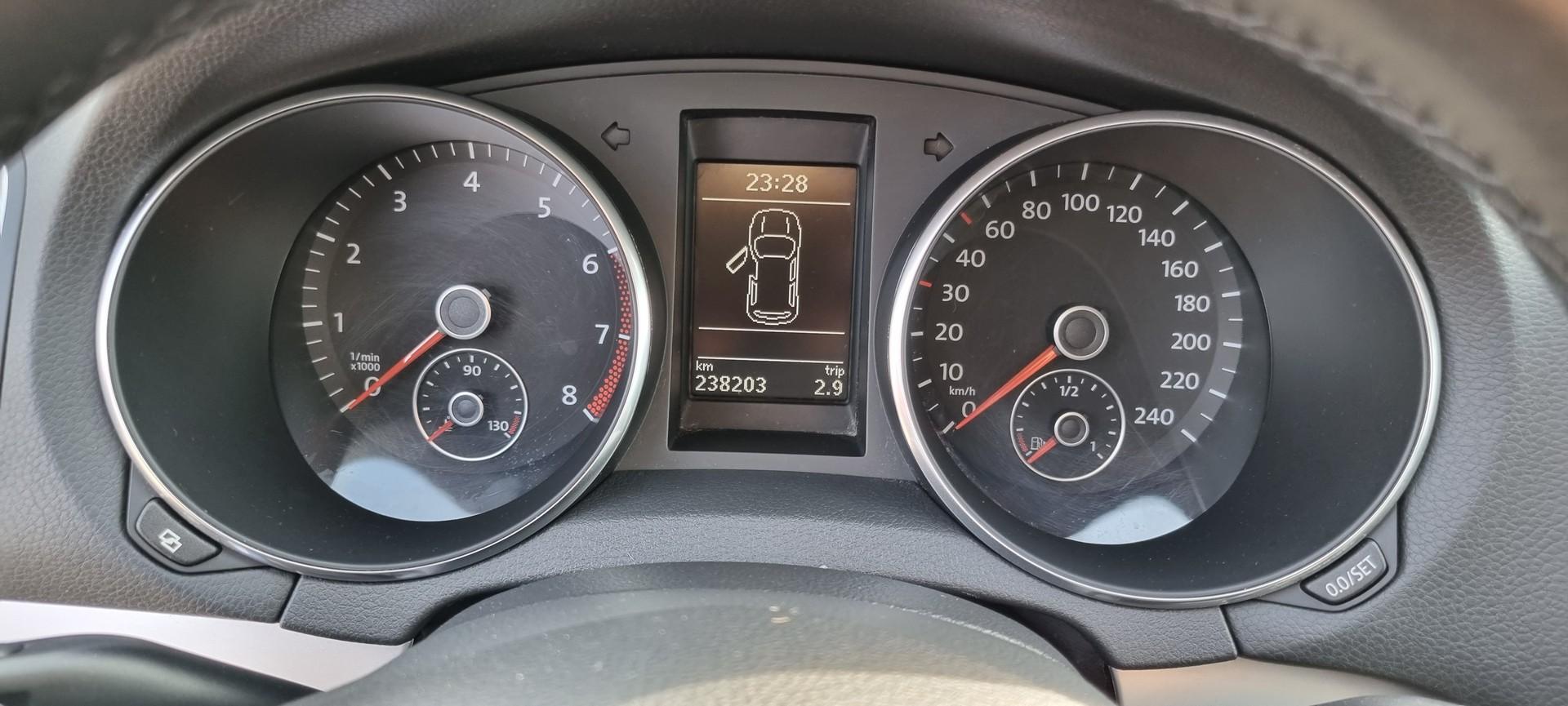 VW Golf VI 1.4 Benzyna Skóra Nawigacja czujniki parkowania 