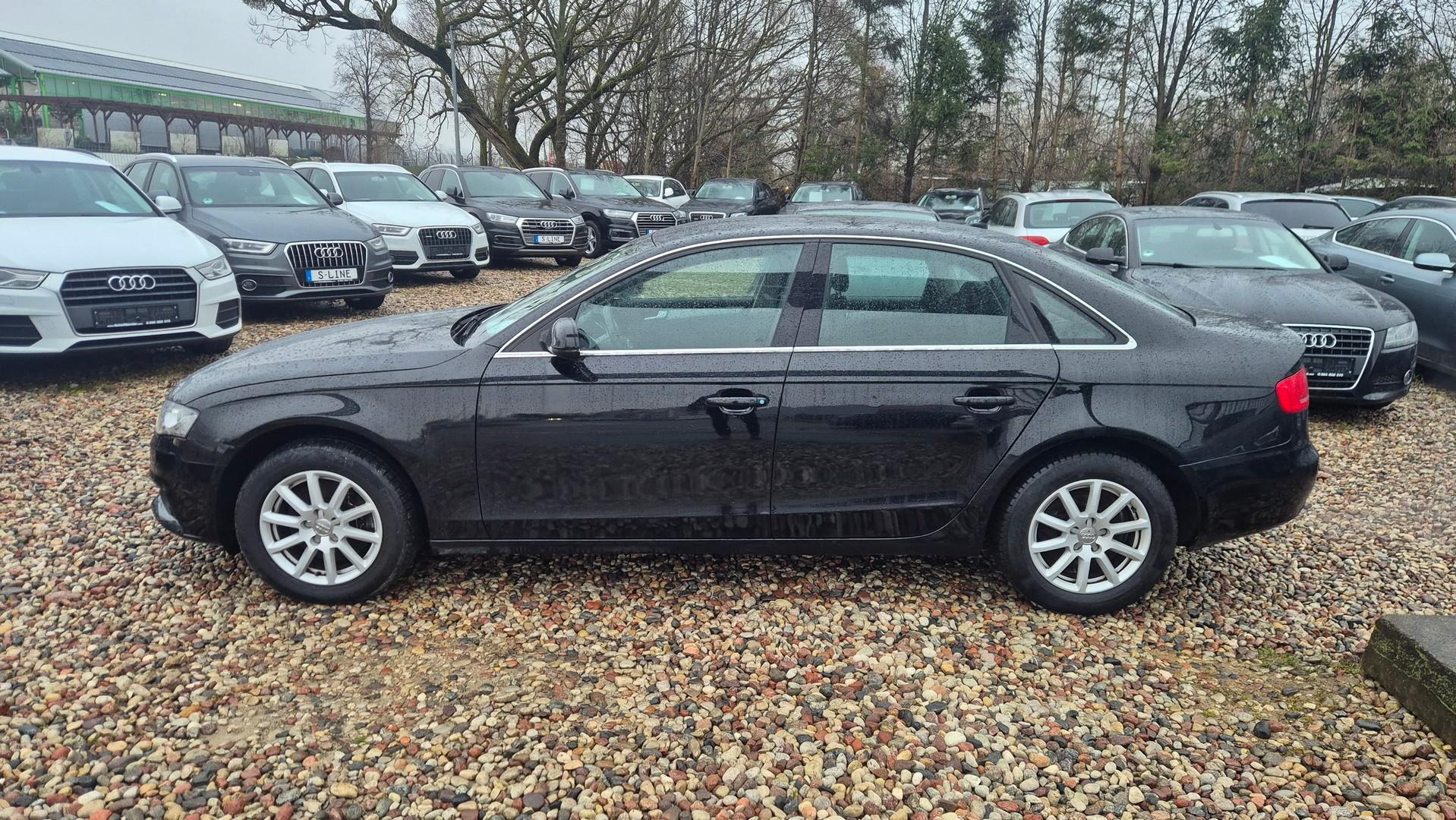 Audi A4 2.0 TFSI Nawigacja Grzane fotele