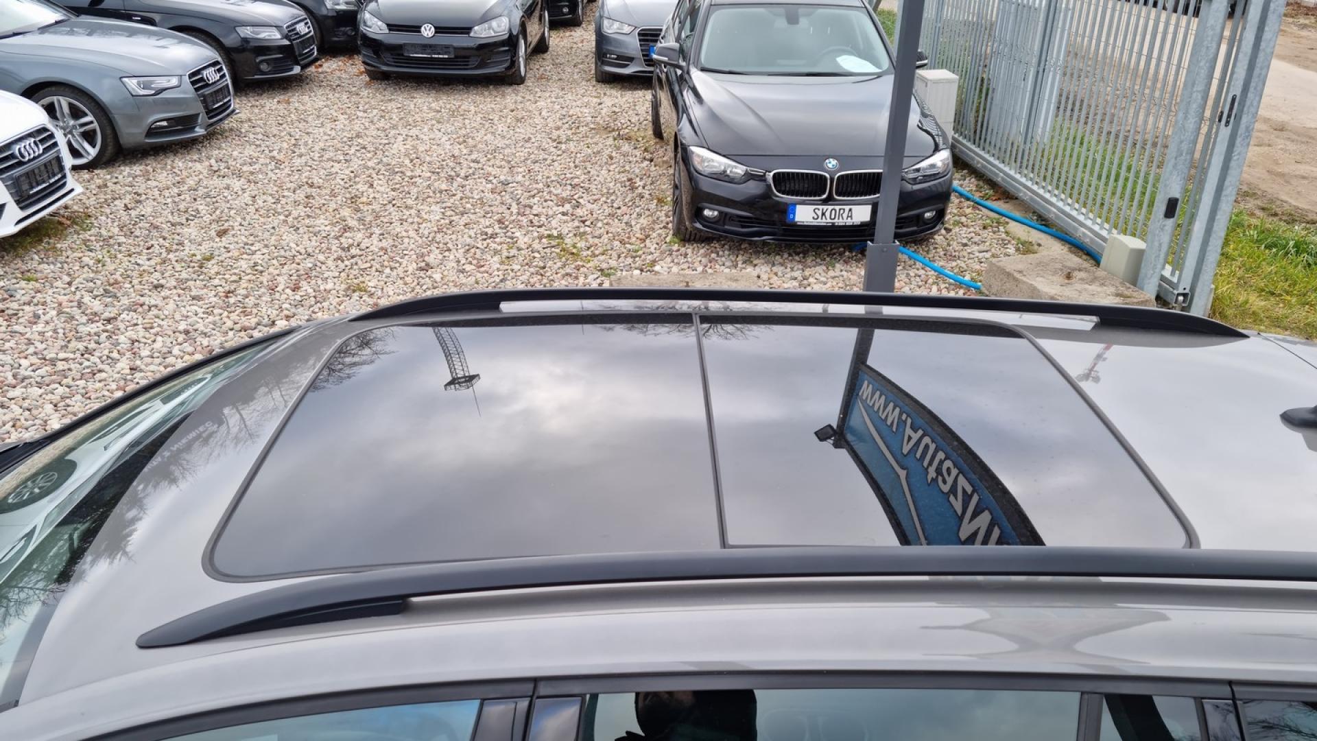 VW Golf 7 1.6TDI DSG Radar Szklany Dach Skóra Webasto
