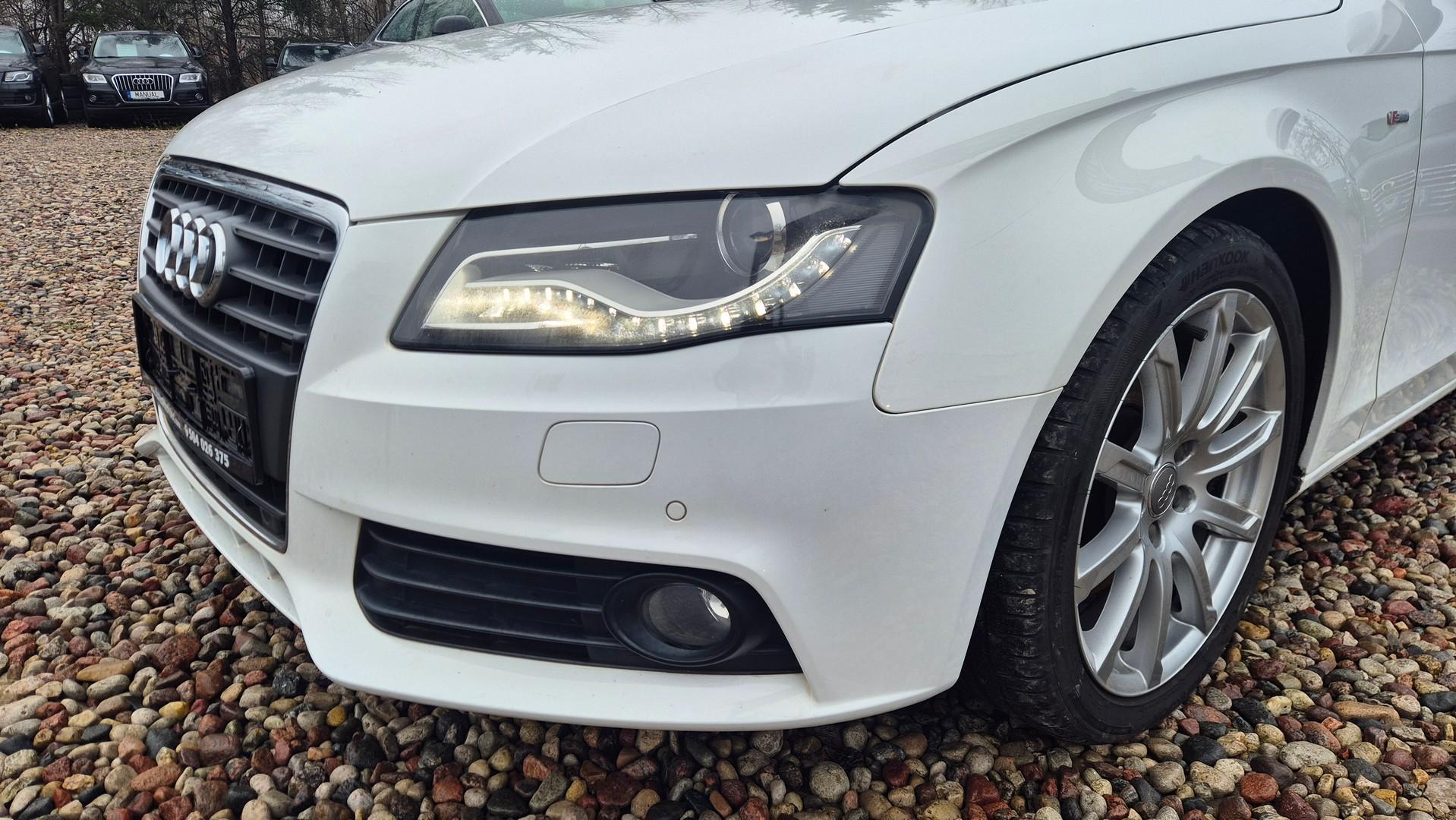 Audi A4 2.0 TFSI S-Line bi xenon Skóra 