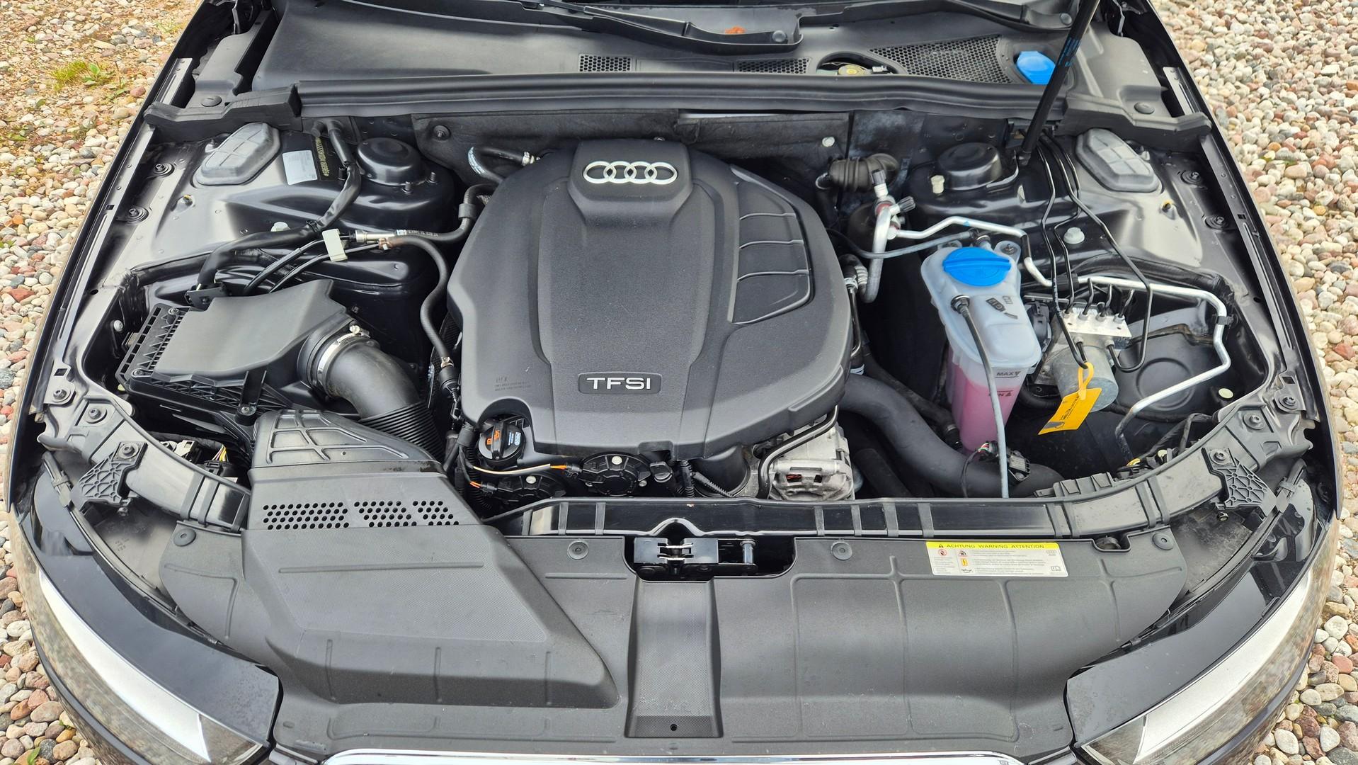 Audi A4 1.8 tfsi Ambition Nawigacja Tempomat Grzane fotele 