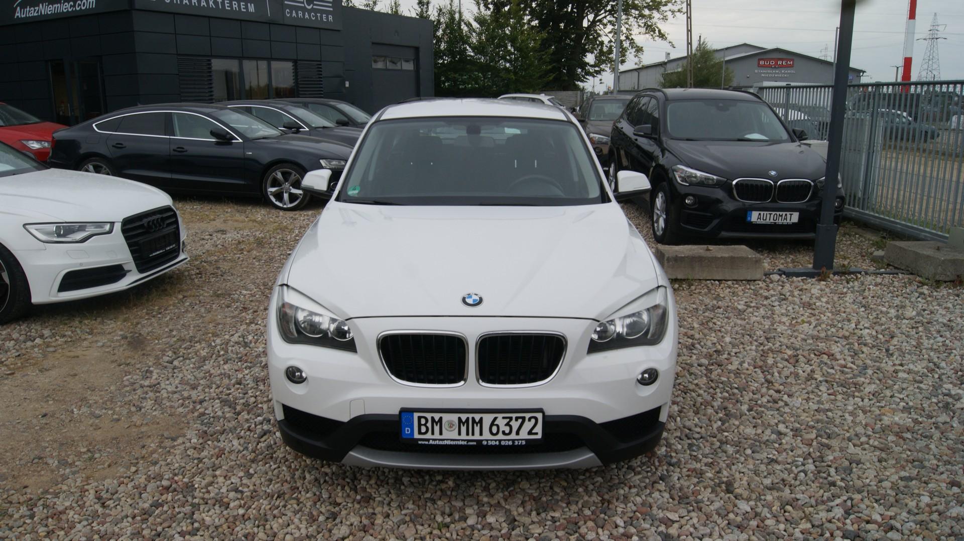 BMW X1 sDrive18d Model xLine 2013