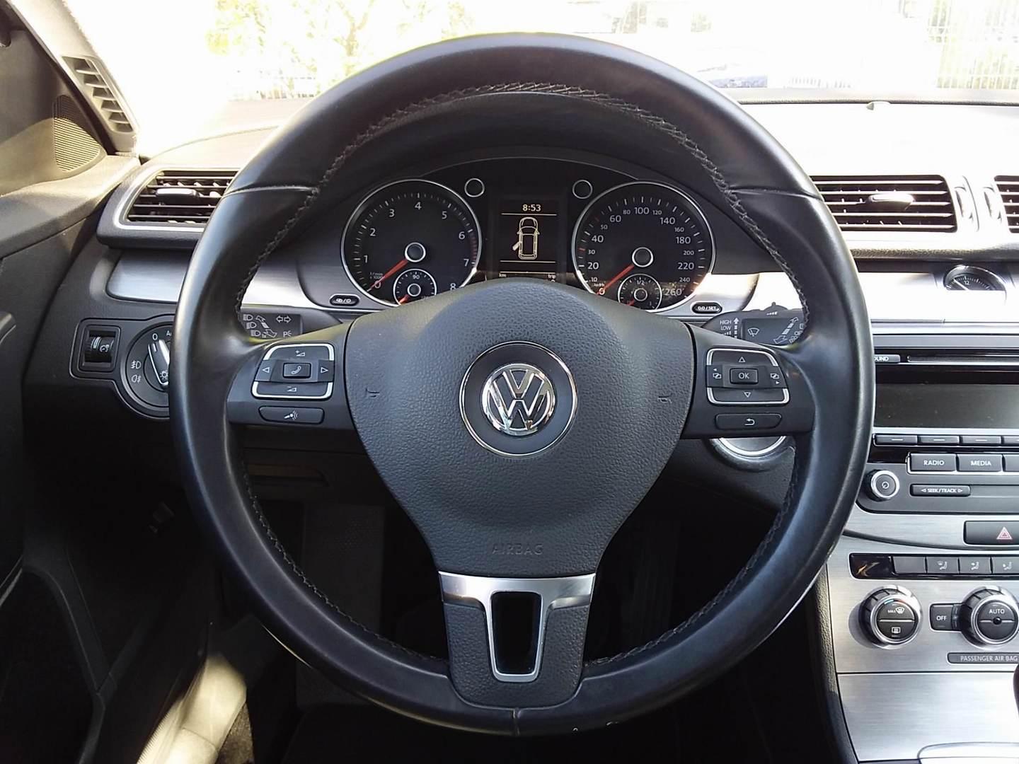 VW Passat 1,4 TSI BMT Comfortline 1 ręka