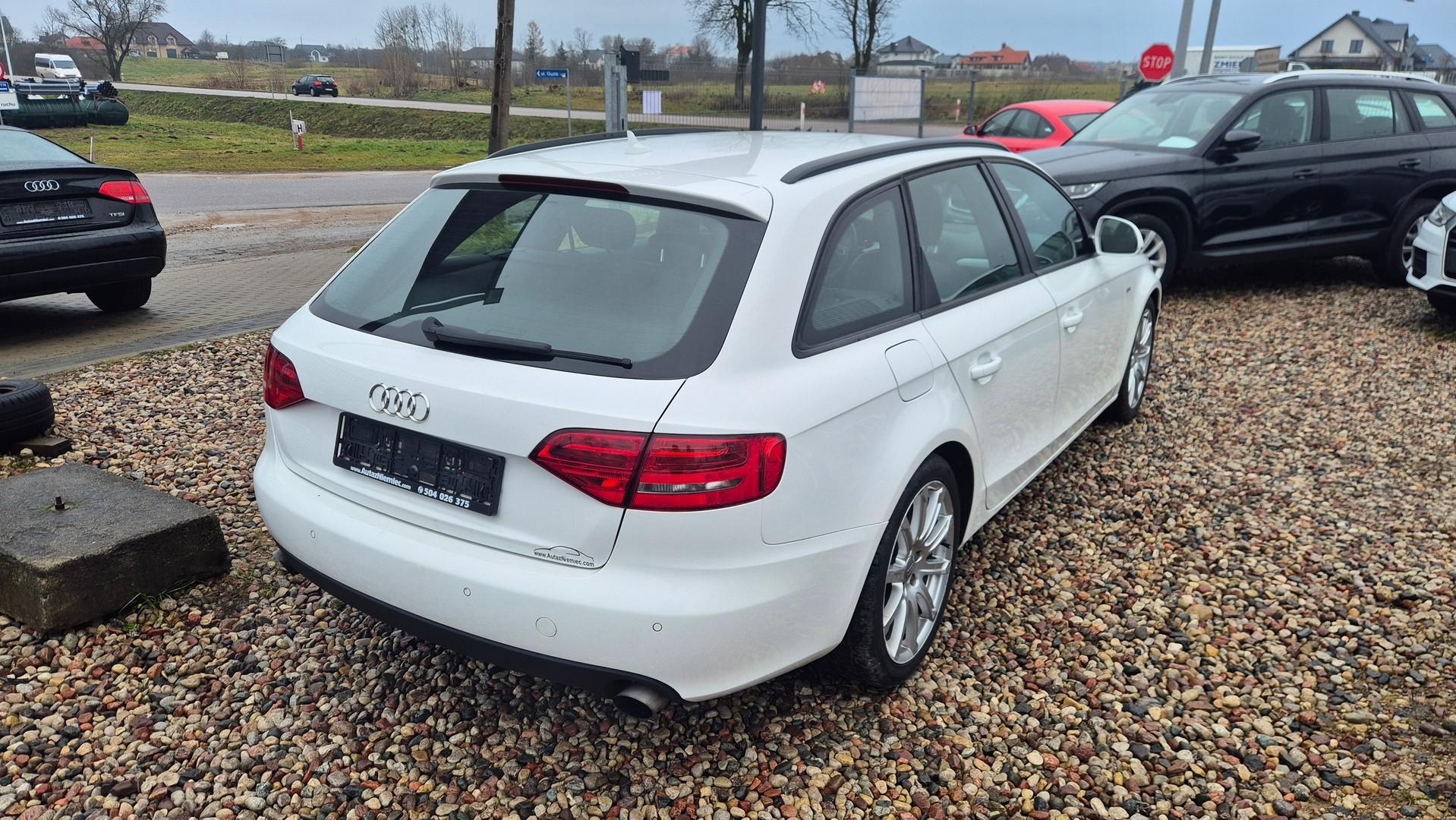 Audi A4 2.0 TFSI S-Line bi xenon Skóra 