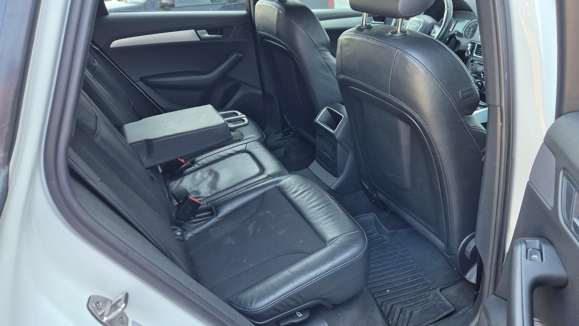 Audi Q5 2.0 tfsi S-Line 