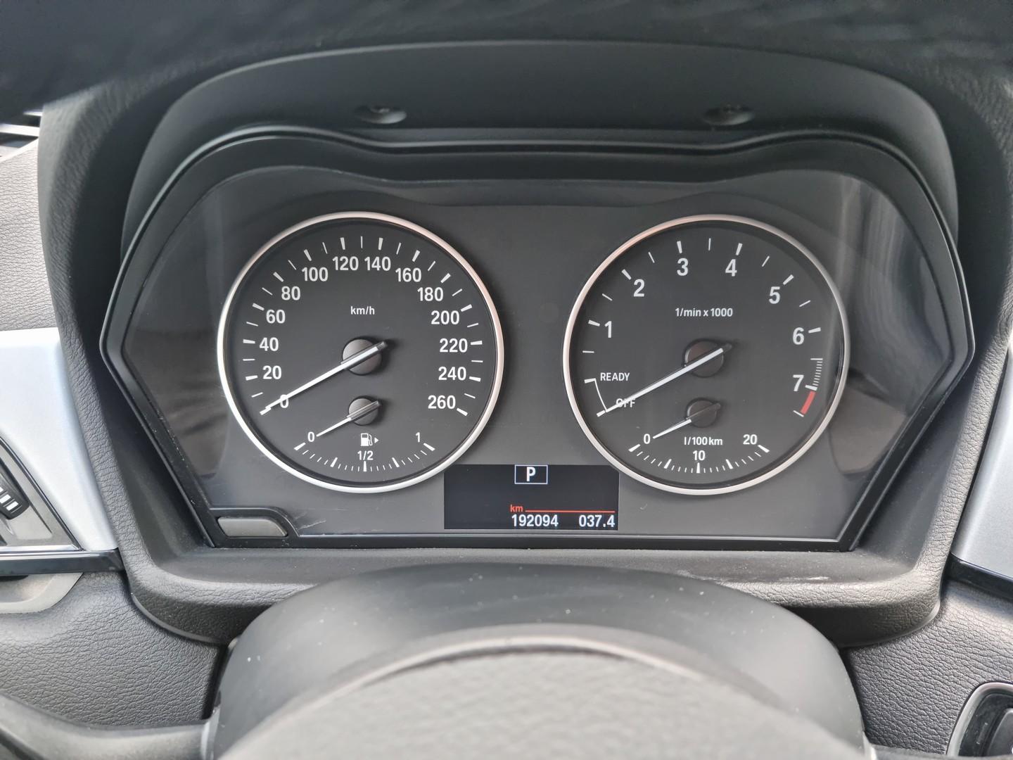 BMW / X1 sDrive 18i Lounge AUTOMAT