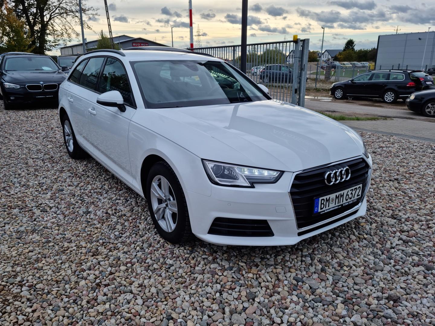 Audi A4 2.0 TDI Business Nawigacja Bi Xenon  z VAT